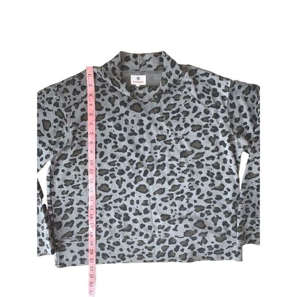 SUNDRY LEOPARD PRINT FUNNELNECK SWEATSHIRT - Picture 11 of 12